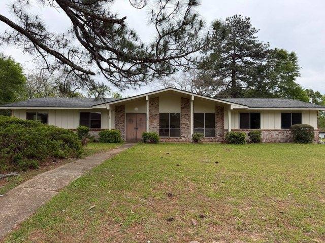 House for sale in Greenville, Alabama