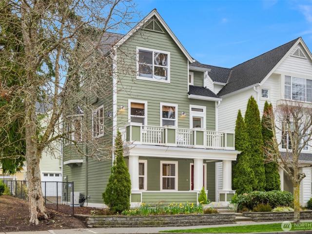 Condo for sale in Bainbridge Island, Washington