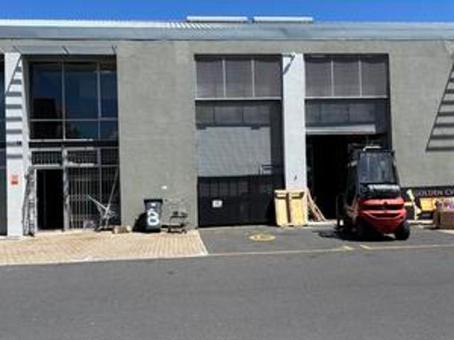 Commercial for rent in Milnerton, Western Cape