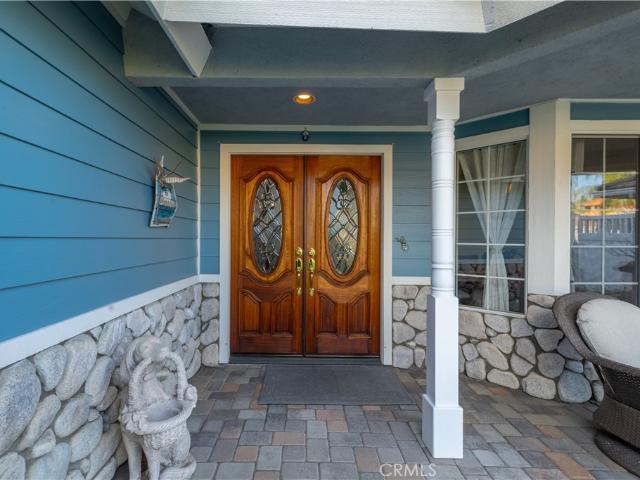 House for sale in Canyon Lake, California