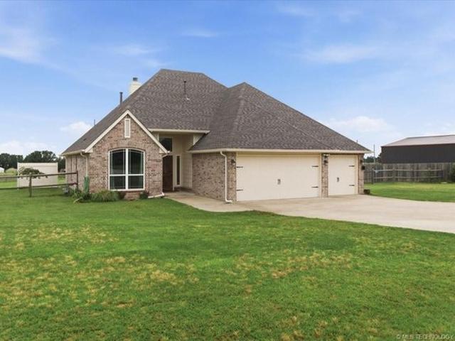 House for sale in Rogers, Oklahoma