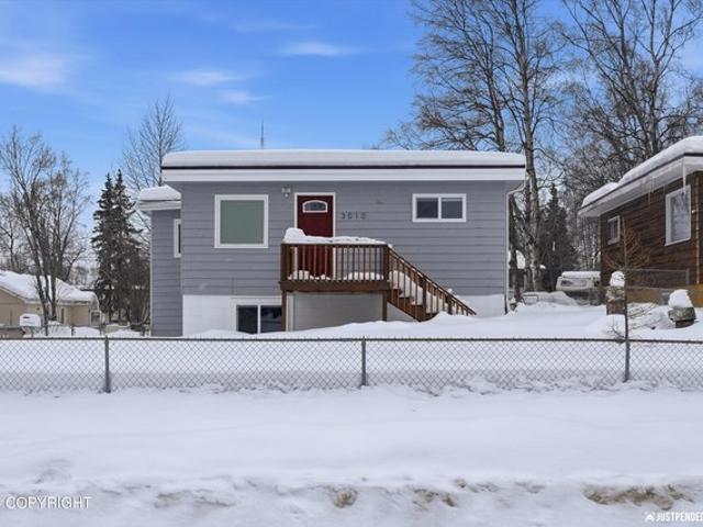 House for sale in Alaska