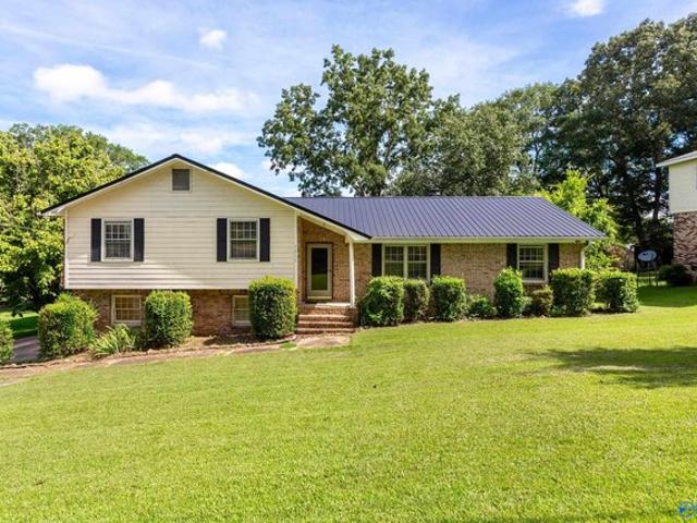 House for sale in Etowah, Alabama