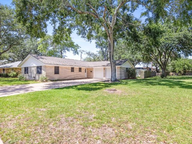 House for sale in Wharton, Texas