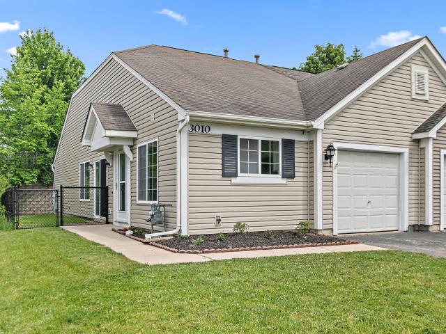 House for sale in Mchenry, Illinois