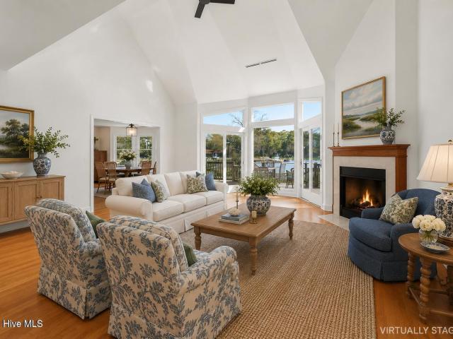 House for sale in Oriental, North Carolina