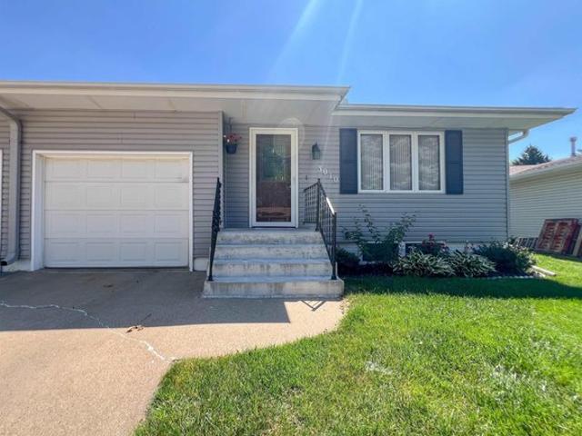 Condo for sale in Woodbury, Iowa
