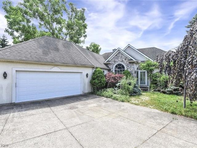 House for sale in Wickliffe, Ohio