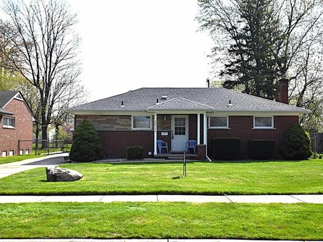 House for sale in Saint Clair Shores, Michigan