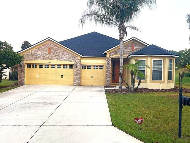 House for sale in Mount Dora, Lake County