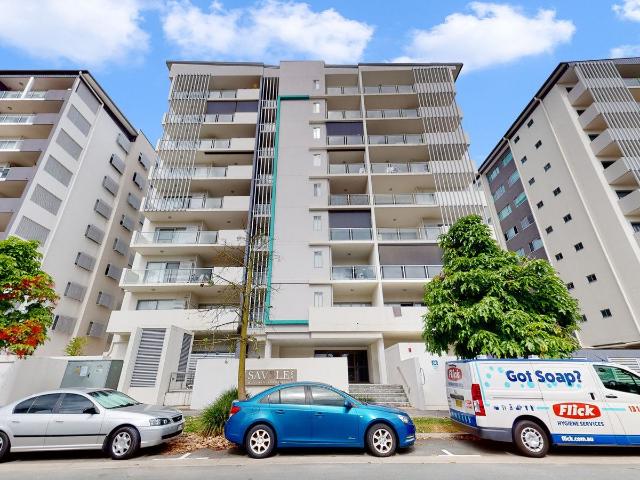 Apartment for rent in Toombul, Queensland