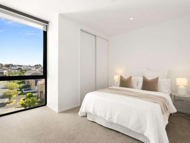 Apartment for sale in Stonefields, Ōrākei