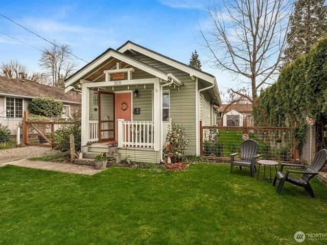 House for sale in Enumclaw, Washington