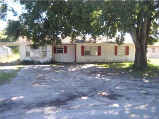 House for sale in Eaton Park, Florida