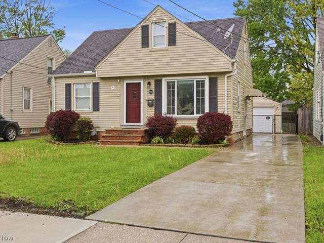 House for sale in Wickliffe, Ohio