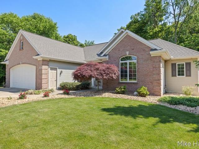House for sale in Jenison, Michigan