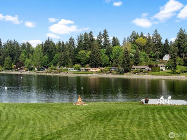 House for sale in Belfair, Washington