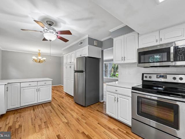 House for sale in Highlands of Olney, Olney