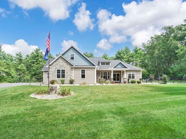 House for sale in Hampden, Massachusetts