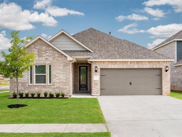 House for sale in Yukon, Canadian County