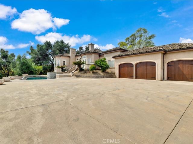 House for sale in Fallbrook, California