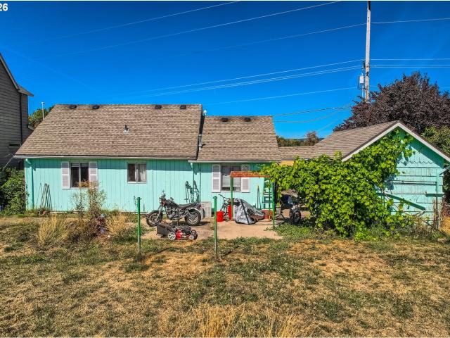 House for sale in Oregonia