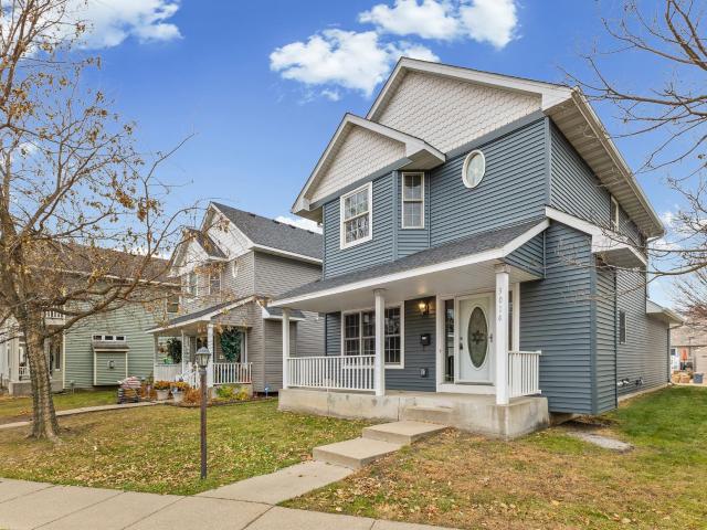 Townhouse for sale in Hennepin, Minnesota