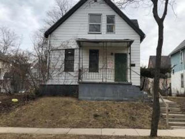 House for sale in Milwaukee, Wisconsin