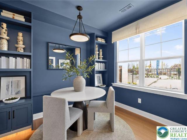 Townhouse for sale in Lehigh, Pennsylvania