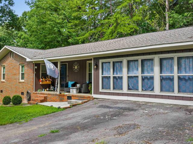 House for sale in Flat Rock, Alabama