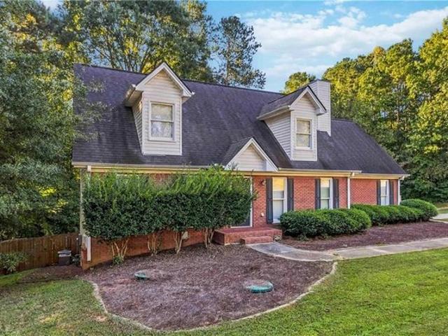 House for sale in Loganville, Georgia