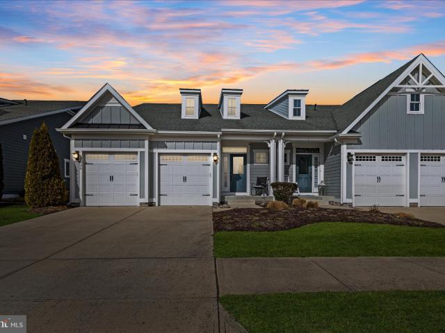 Townhouse for sale in Delaware