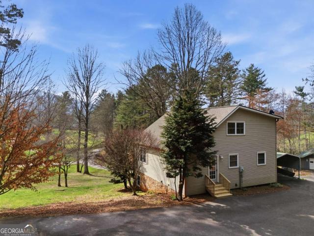 House for sale in Hiawassee, Georgia