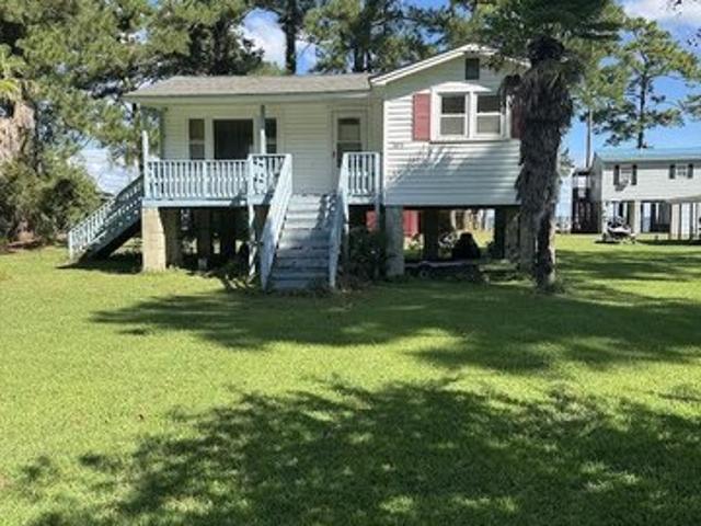 House for sale in Aurora, North Carolina