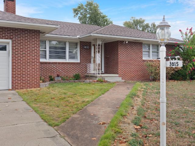 House for sale in Joplin, Jasper County