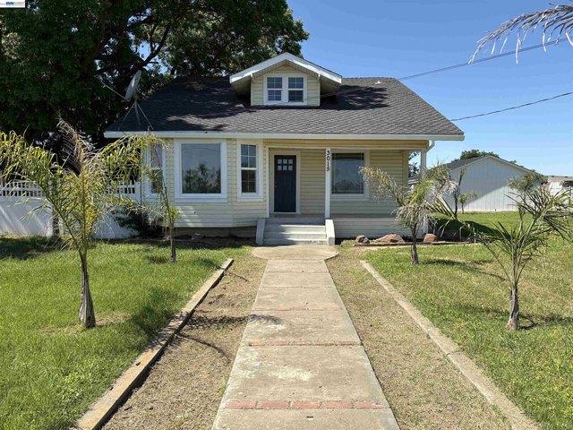 Condo for rent in California