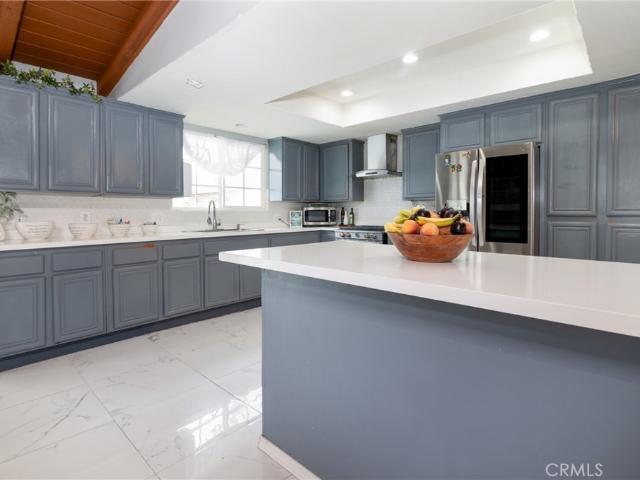 House for sale in Nuevo, California