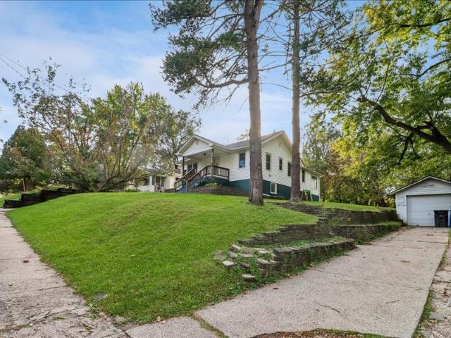 House for sale in Clover Acres, Des Moines