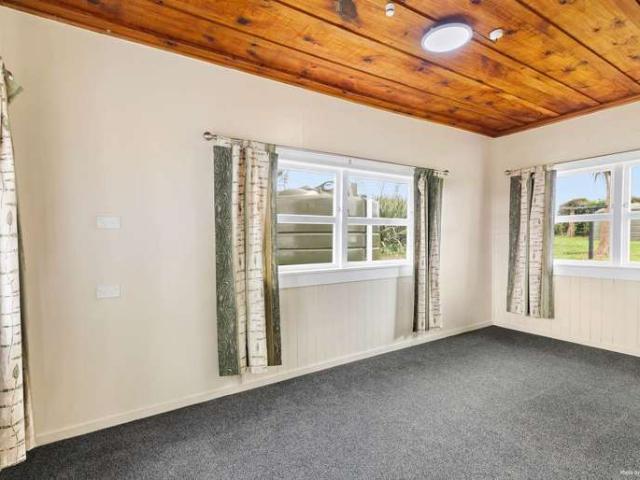 House for rent in Awhitu