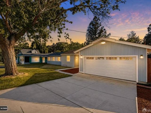 House for sale in Pinole, California