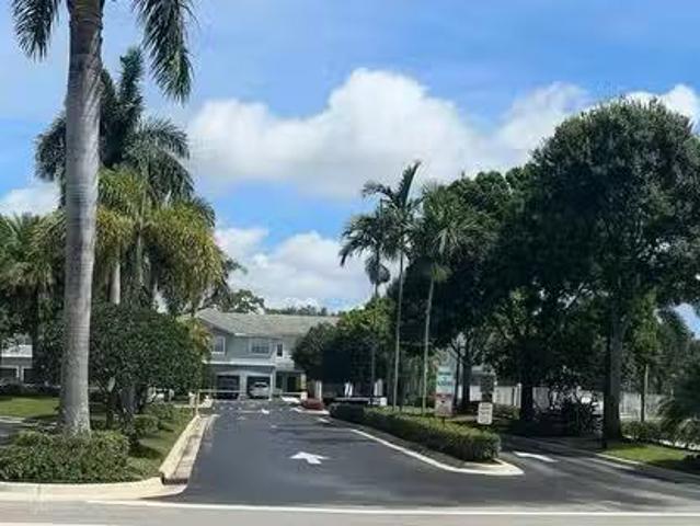 Condo for sale in Lake Worth