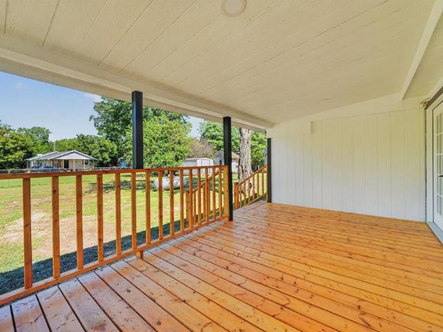 House for sale in Wills Point, Hunt County