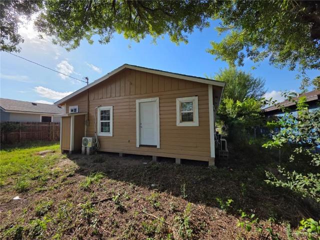 House for sale in Cuellar Colonia Number 1, Weslaco