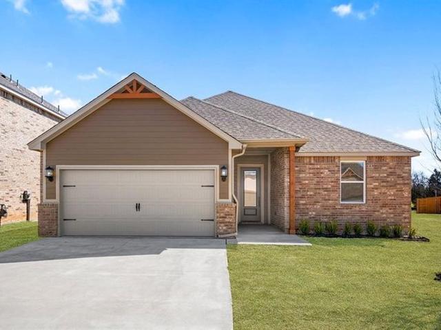 House for sale in Yukon, Oklahoma