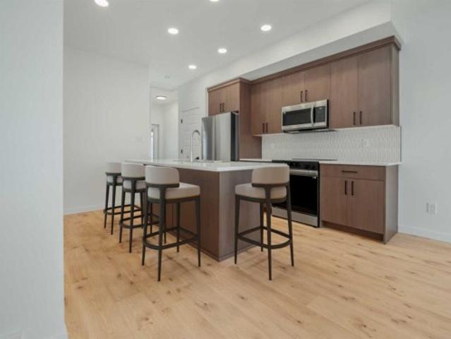 House for sale in Clearview, Lethbridge