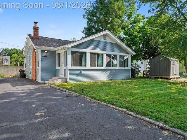 House for sale in Keego Harbor, Michigan