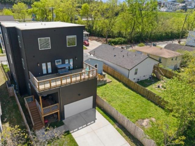 House for sale in College Heights/Clifton, Nashville