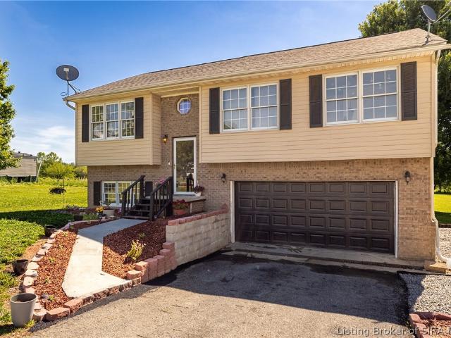House for sale in Scottsburg, Indiana