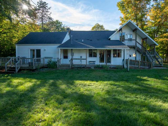 House for sale in Torch Lake, Torch Lake Township