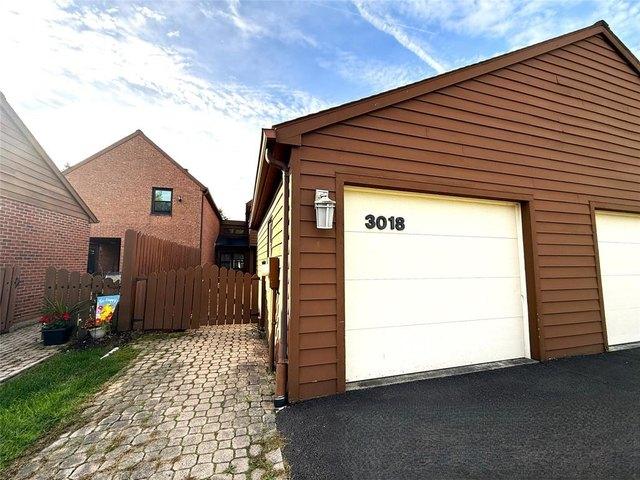 Townhouse for sale in Village of Endicott, Broome County